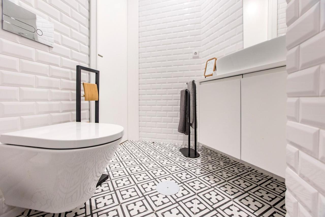 Downtown Wonder Flat W/ Ac By Lovelystay Porto Exterior foto
